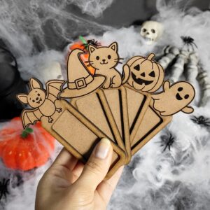 Kit 5 Lembrancinhas Halloween em MDF – Porta Chocolate Bis/Baton – Modelo P